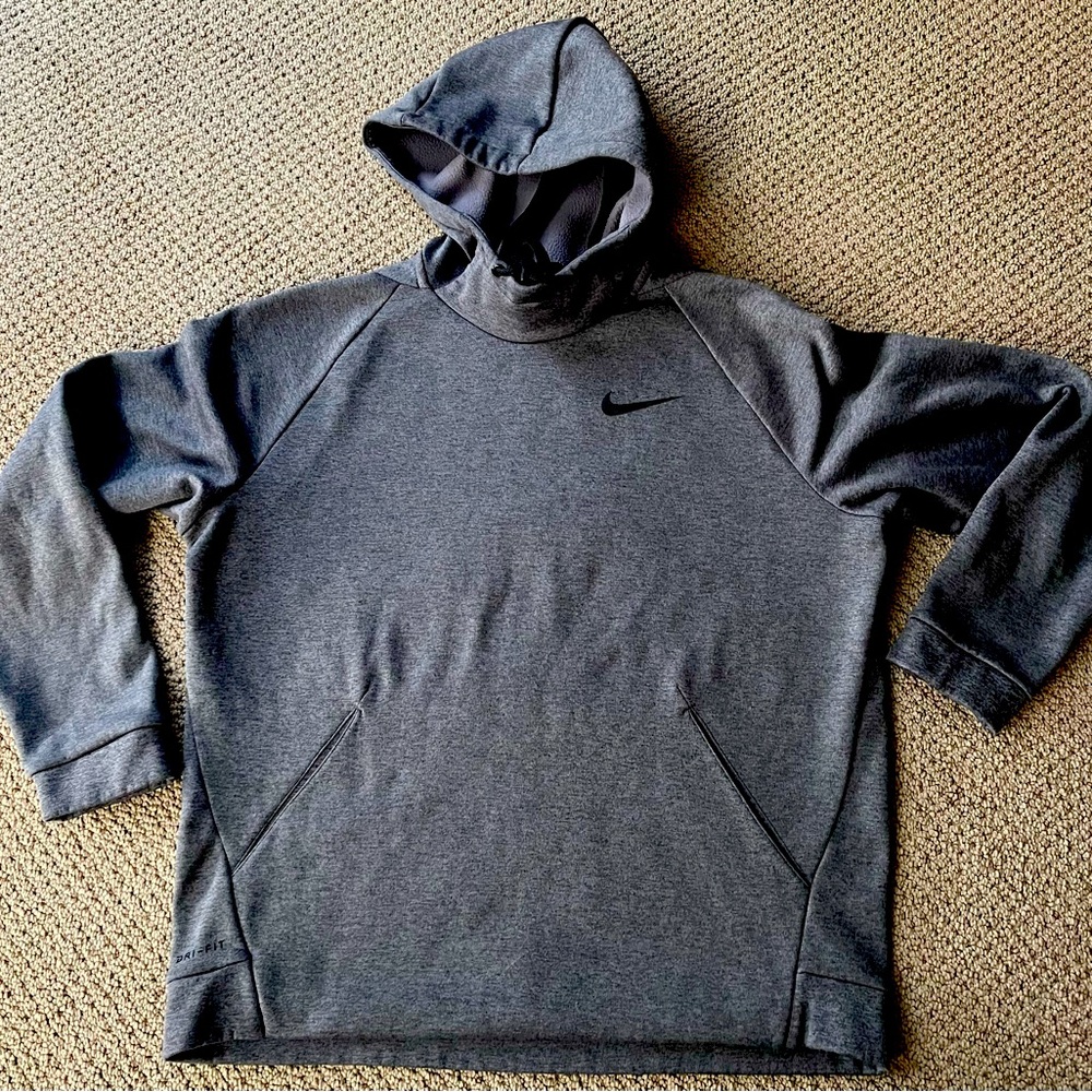Nike Men’s Hoodie in Grey.